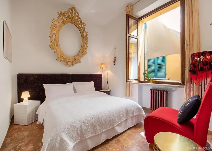 Billie's Flat Red - Art & Design In Historic Centre Apartment Verona