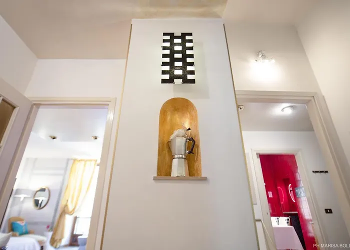 Apartment Billie's Flat Red - Art & Design In Historic Centre