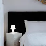 Appartement Billie's Flat Red - Art & Design In Historic Centre *