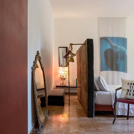 Billie's Flat Red - Art & Design In Historic Centre Apartmán *