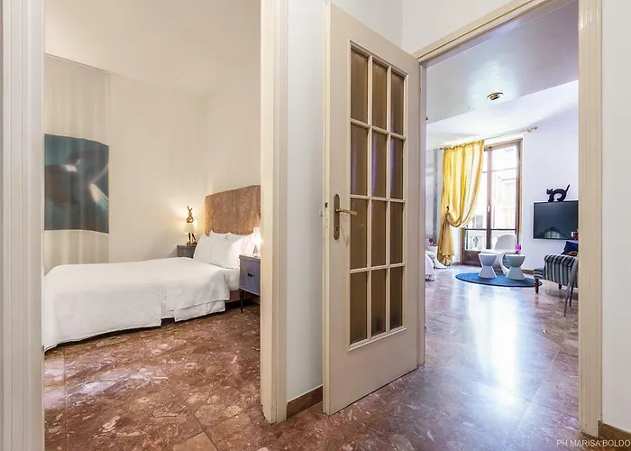 Lägenhet Billie's Flat Red - Art & Design In Historic Centre Verona